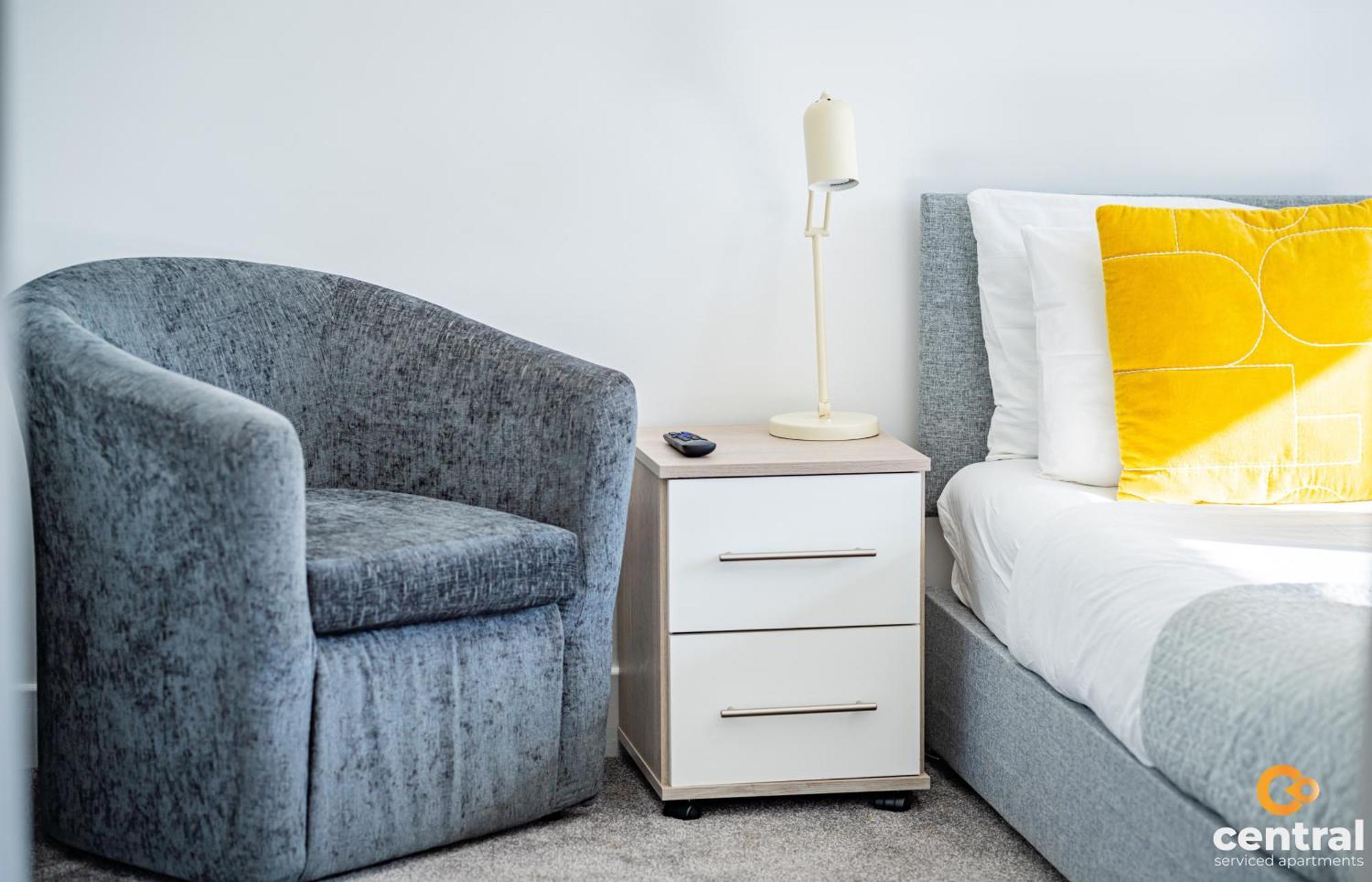 Central Serviced Apartments - 2 Bedroom - Free Street Parking - Fast Wifi - Smart Tvs In All Rooms - Ground Level - Family Neighbourhood - 3 X Double Beds - Heating 24-7 - Trade Stays - Weekly & Monthly Offers Dundee Exterior foto